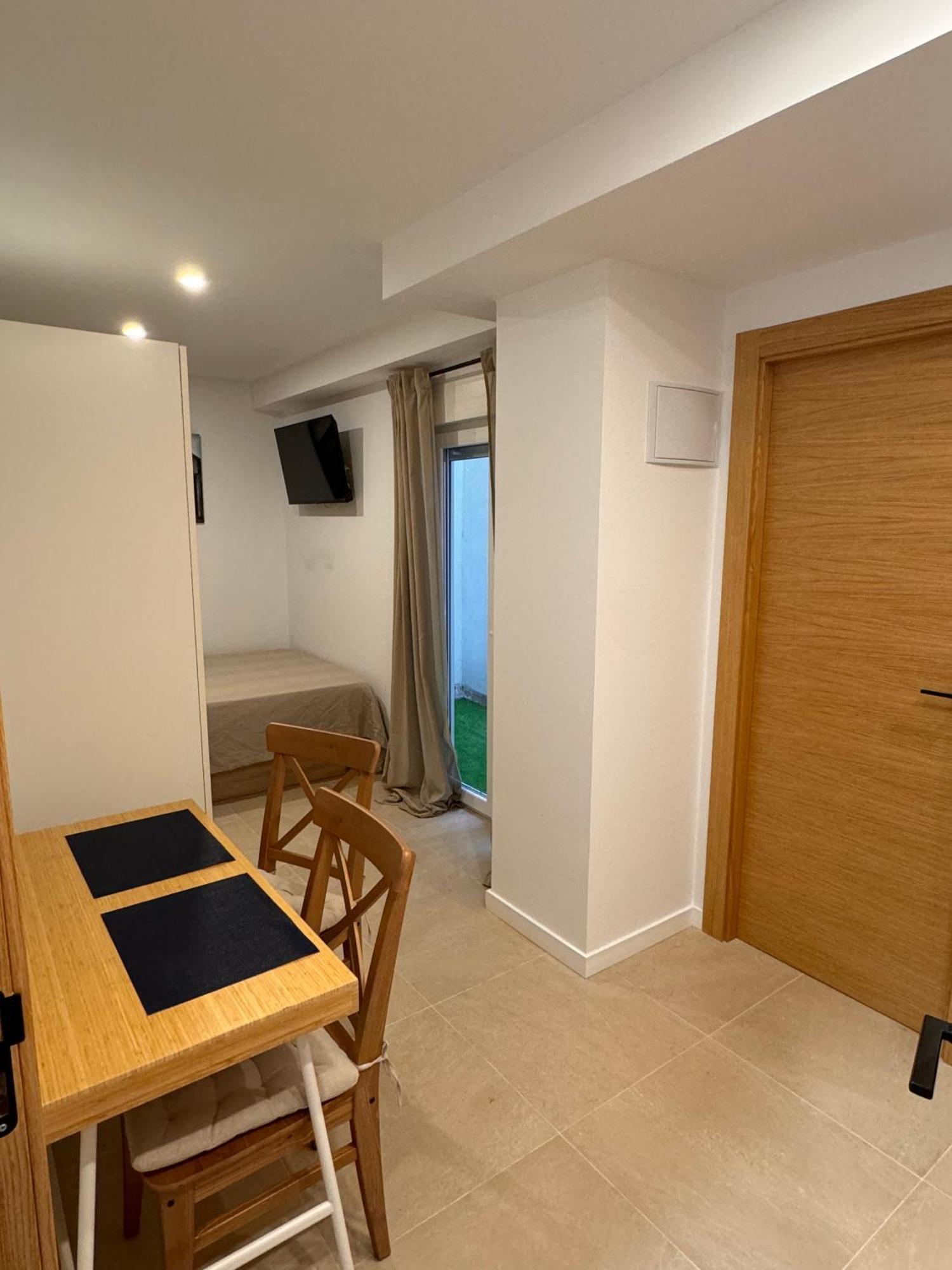 Apartamentos Postiguet Аликанте Екстериор снимка