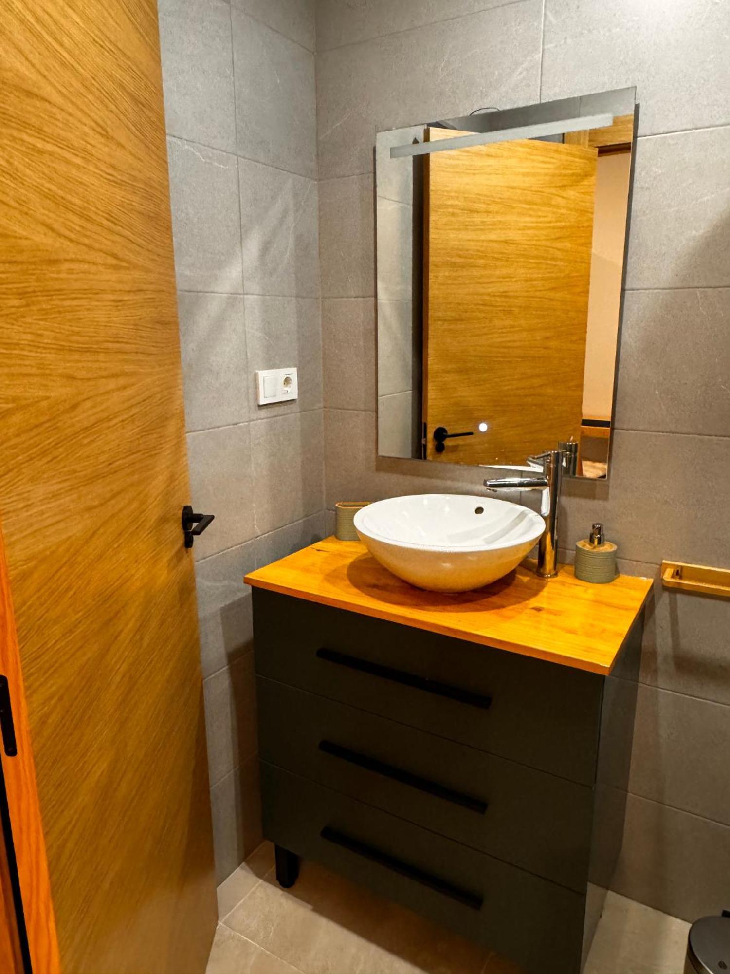 Apartamentos Postiguet Аликанте Екстериор снимка