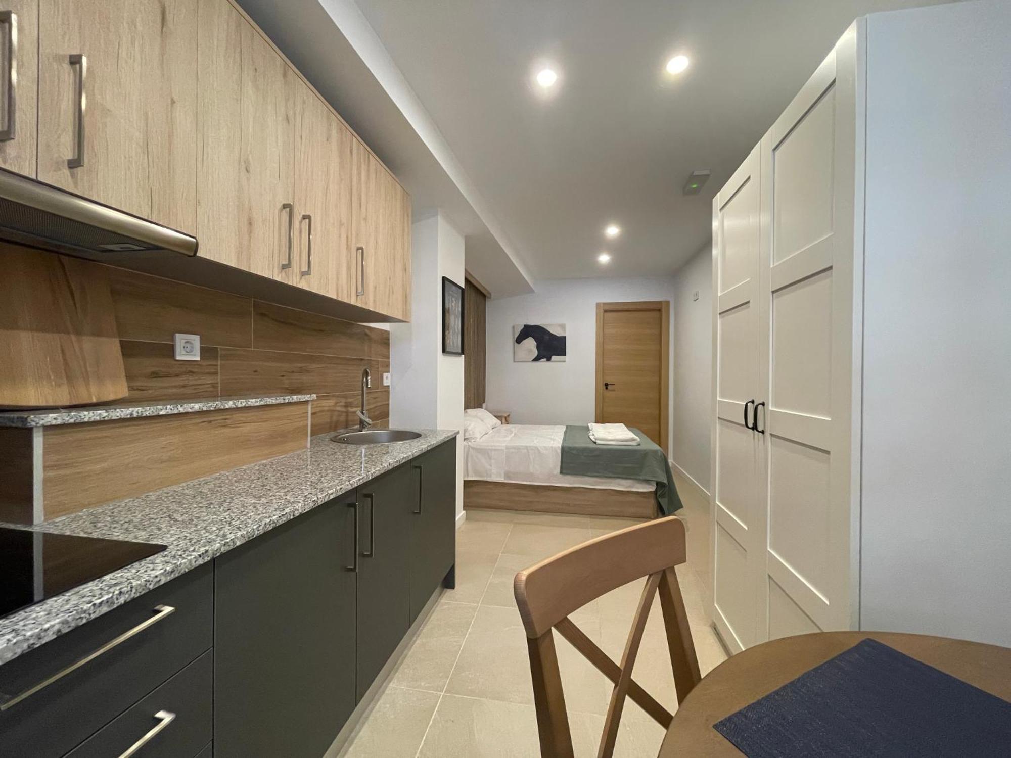 Apartamentos Postiguet Аликанте Екстериор снимка
